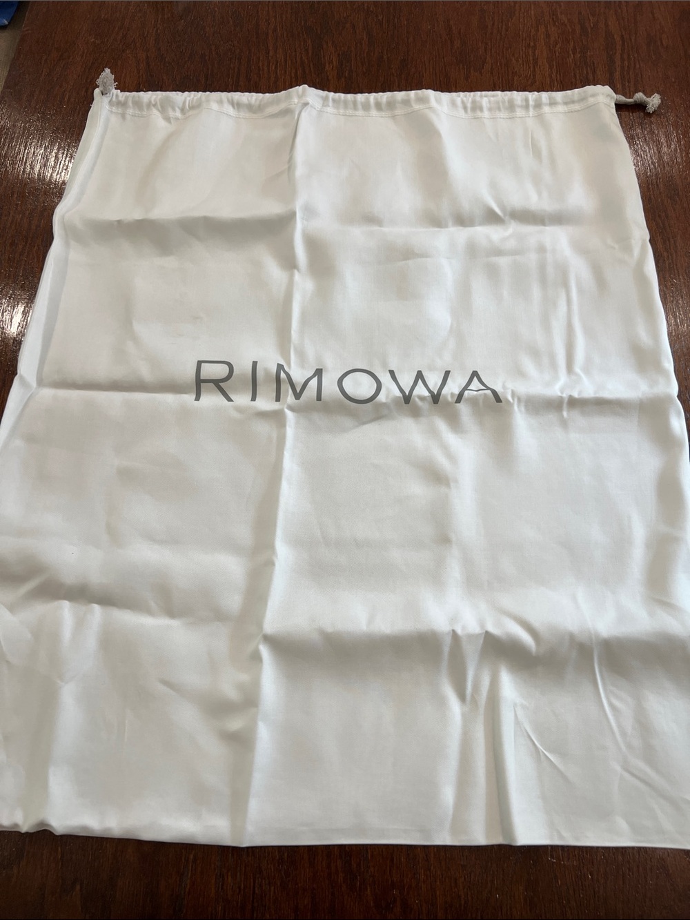 RIMOWA White Drawstring Protective Dust Sack for carry-on